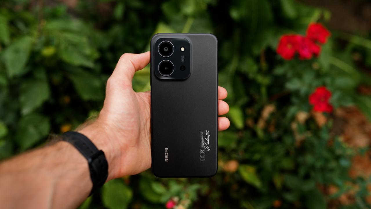 Xiaomi запускает Redmi 15C: Элегантный дизайн. Полное визуальное погружение. Энергия на весь день